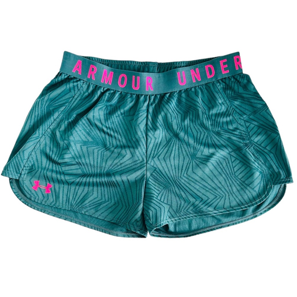 SOLD 🆕 NWOT Women’s Under Armour Heatgear Athletic Shorts, Size S